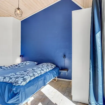 3 Bedroom Awesome In Højslev