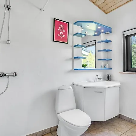 3 Bedroom Awesome In Højslev