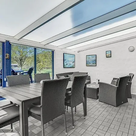 3 Bedroom Awesome In